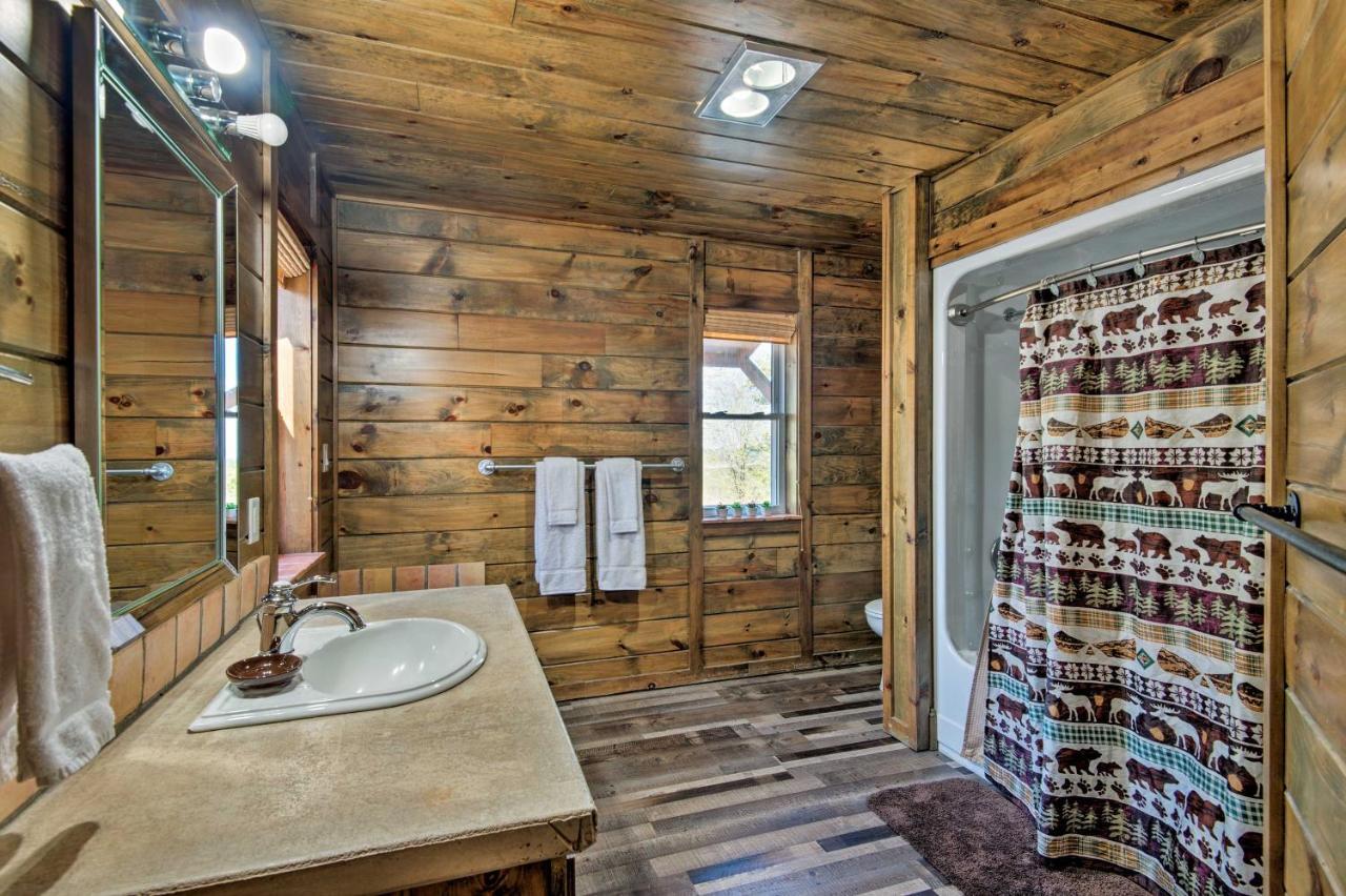 Broken Bow Mountaintop Home With Hot Tub! Exteriör bild