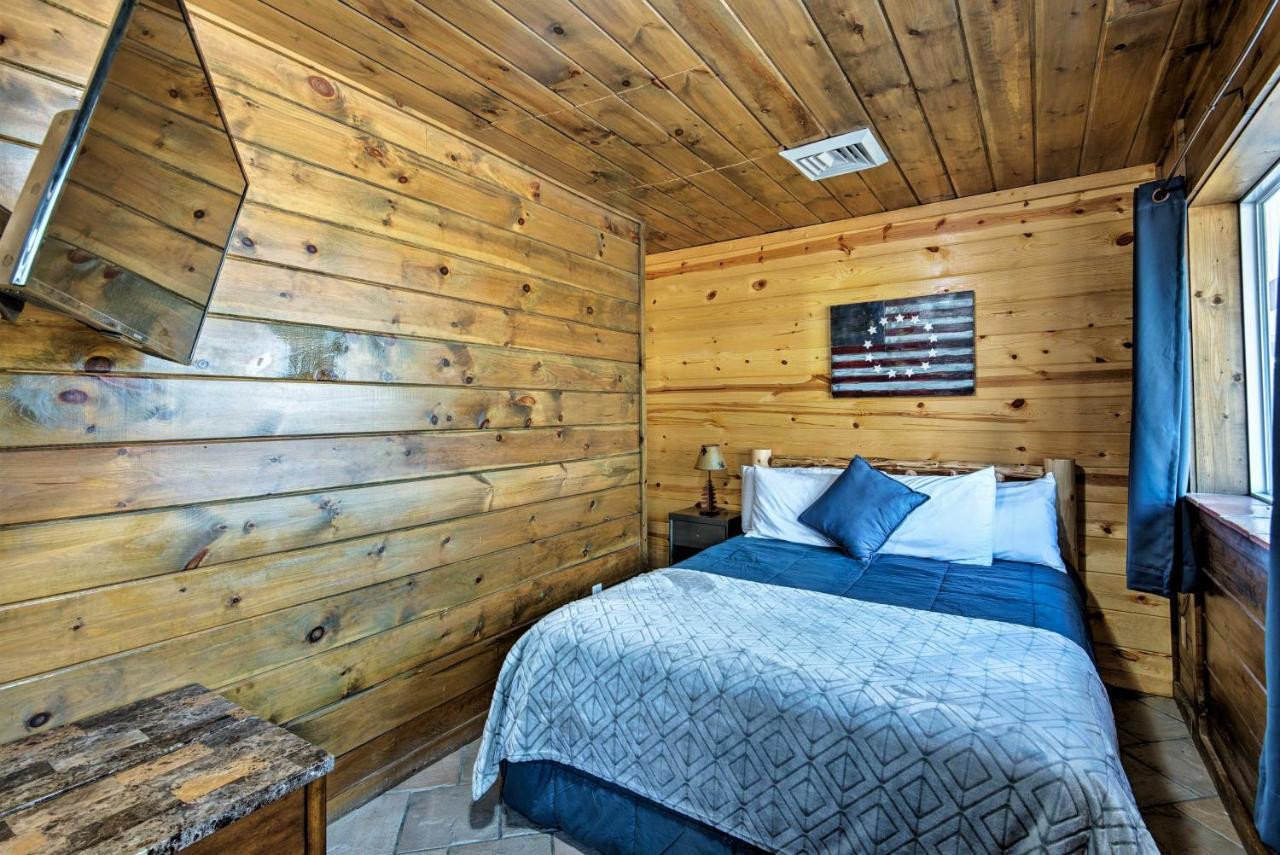 Broken Bow Mountaintop Home With Hot Tub! Exteriör bild